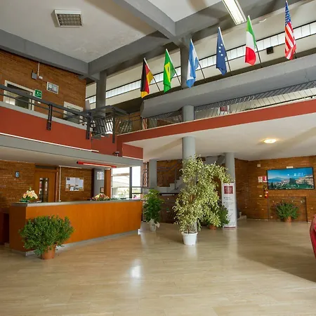 Vesuvian 3*